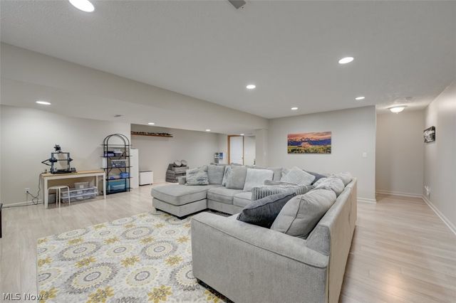 1615 Clemson Drive, Brunswick, OH 44212
