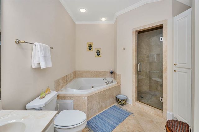 4 Palm Villas Court, St Simons Island, GA 31522