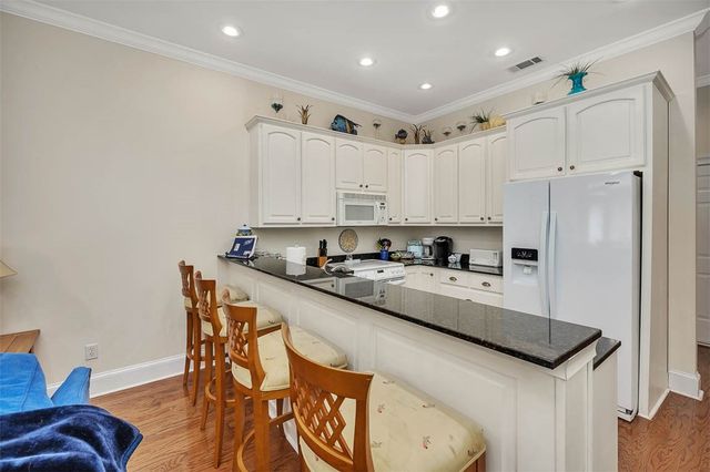 4 Palm Villas Court, St Simons Island, GA 31522