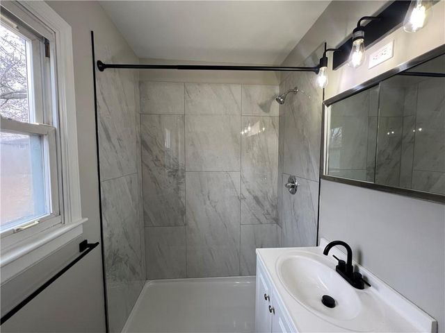 12117 E 47th Terrace, Independence, MO 64055