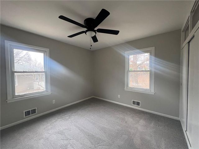 12117 E 47th Terrace, Independence, MO 64055