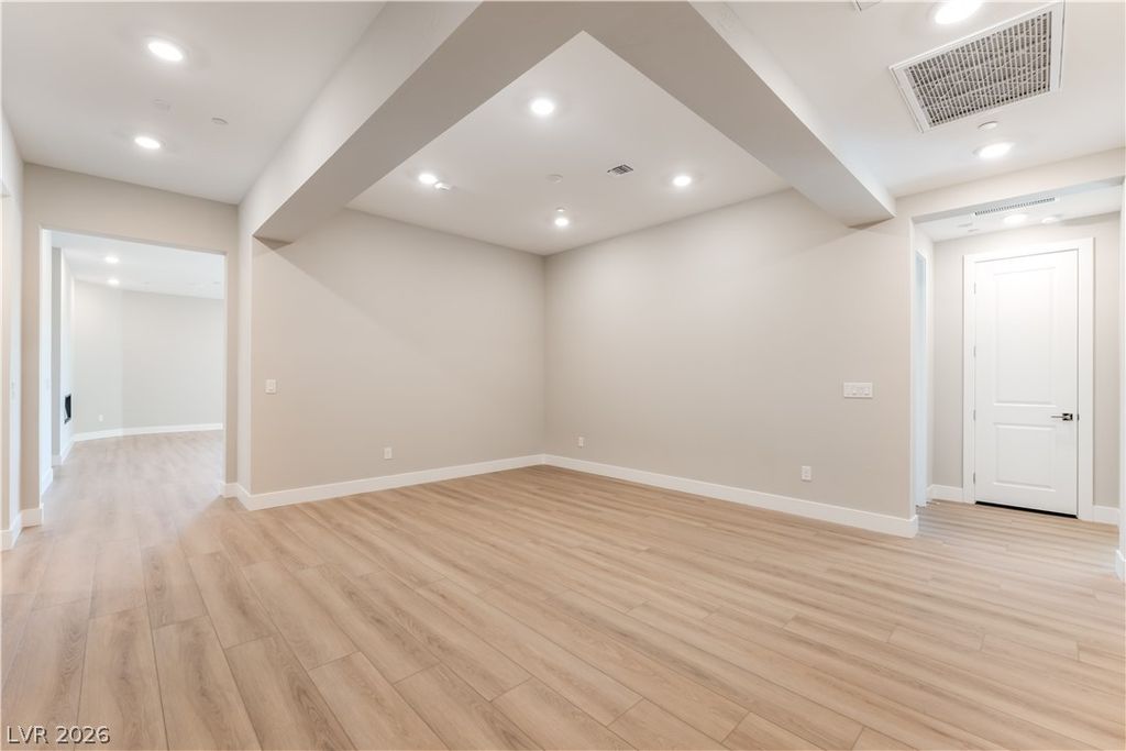 9132 Las Manaitas Avenue 202, Las Vegas, NV 89144 — photo 5