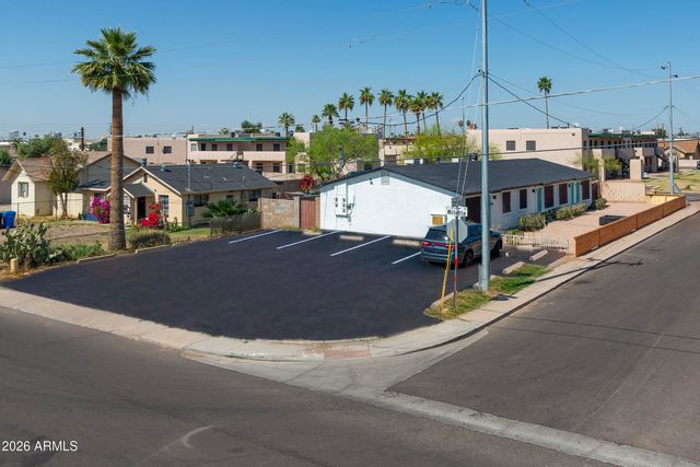 2444 E WILLETTA Street 2, Phoenix, AZ 85008