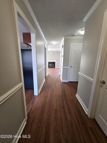 4135 Dudleys Grant Drive E, Winterville, NC 28590