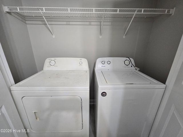 4135 Dudleys Grant Drive E, Winterville, NC 28590