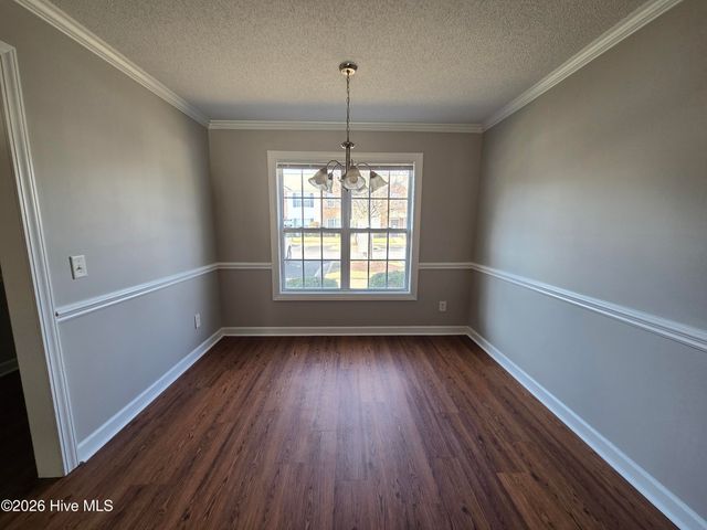 4135 Dudleys Grant Drive E, Winterville, NC 28590