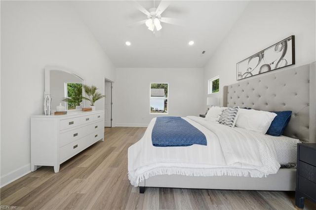 128 Blake Rd, Norfolk, VA 23505