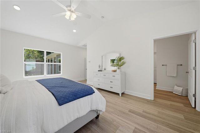128 Blake Rd, Norfolk, VA 23505