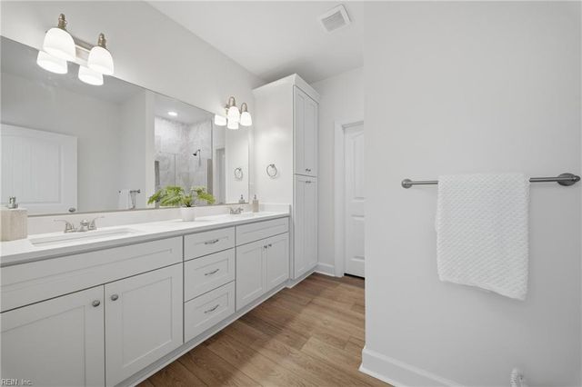 128 Blake Rd, Norfolk, VA 23505