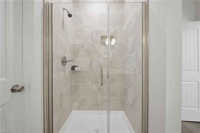128 Blake Rd, Norfolk, VA 23505