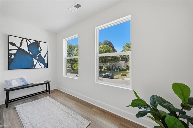 128 Blake Rd, Norfolk, VA 23505