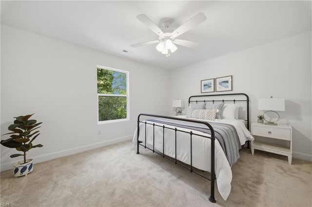 128 Blake Rd, Norfolk, VA 23505