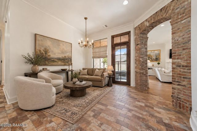 805 Waterview Road, Youngsville, LA 70592