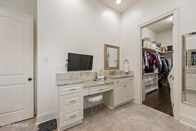 805 Waterview Road, Youngsville, LA 70592