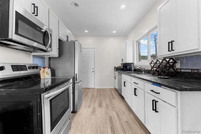 1936 Atkinson Street, Detroit, MI 48206