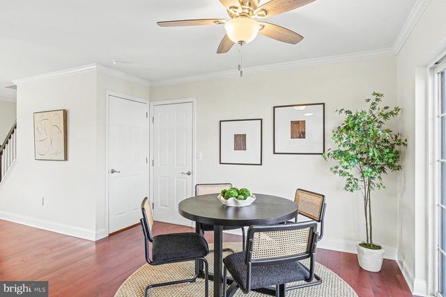 55 BURBERRY LN, Mount Wolf, PA 17347