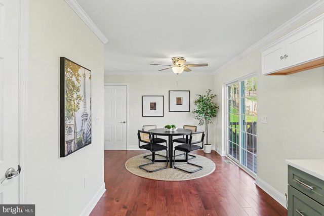 55 BURBERRY LN, Mount Wolf, PA 17347