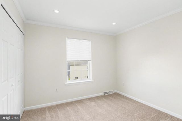 55 BURBERRY LN, Mount Wolf, PA 17347