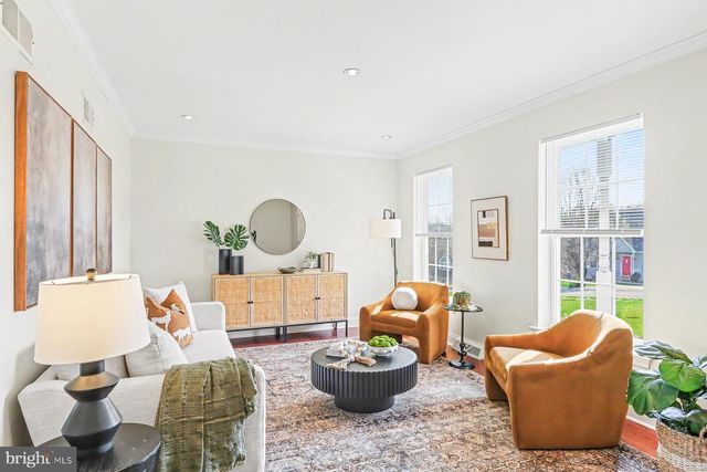 55 BURBERRY LN, Mount Wolf, PA 17347