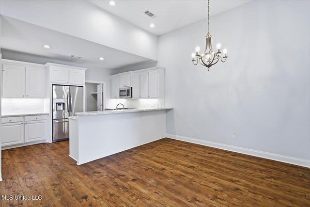 1020 Sweetwater Cove, Pearl, MS 39208