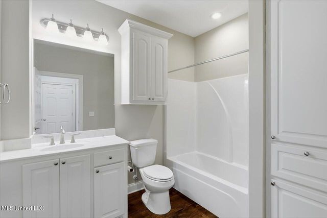 1020 Sweetwater Cove, Pearl, MS 39208