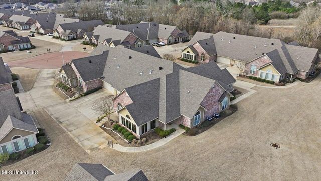 1020 Sweetwater Cove, Pearl, MS 39208