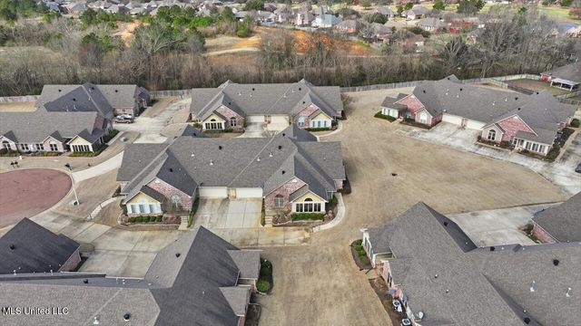 1020 Sweetwater Cove, Pearl, MS 39208