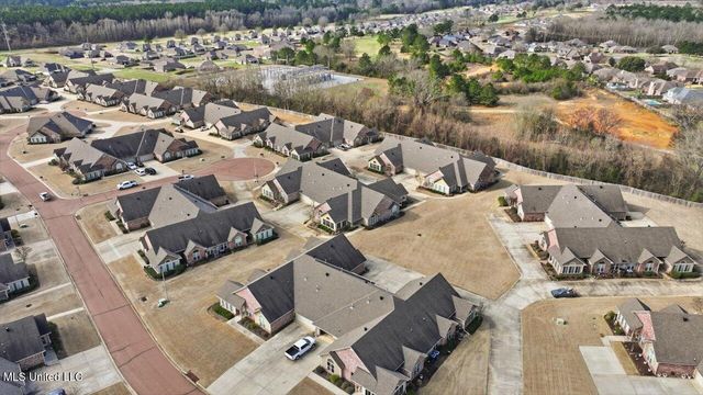 1020 Sweetwater Cove, Pearl, MS 39208