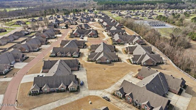 1020 Sweetwater Cove, Pearl, MS 39208