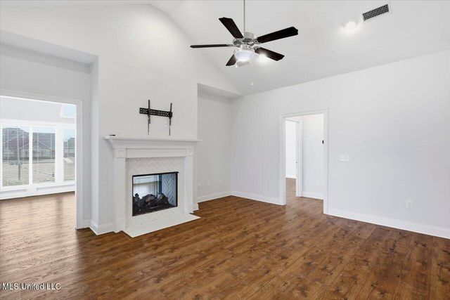 1020 Sweetwater Cove, Pearl, MS 39208