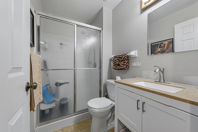 18450 Creeks Bend Drive, Minnetonka, MN 55345