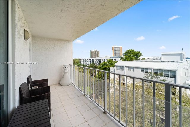 650 NE 64th St GPH4, Miami, FL 33138