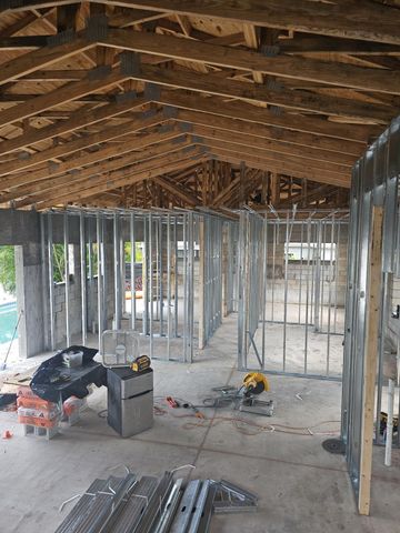 610 SE 5th Avenue, Pompano Beach, FL 33060