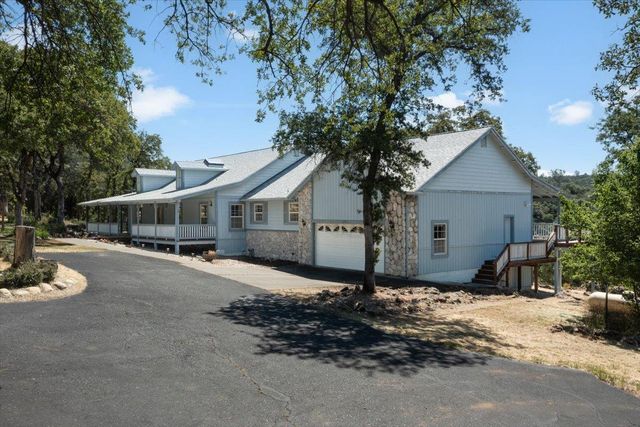 23437 Meyer Ravine Rd, Grass Valley, CA 95949