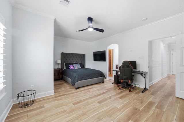 18726 Scoresby Manor Drive, Spring, TX 77379
