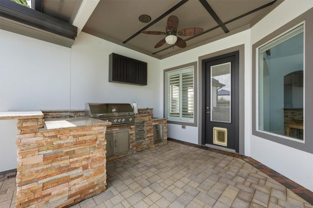 18726 Scoresby Manor Drive, Spring, TX 77379