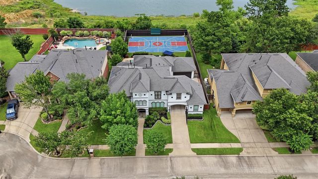 18726 Scoresby Manor Drive, Spring, TX 77379