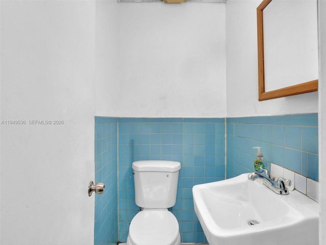 1451 W Flagler St, Miami, FL 33135