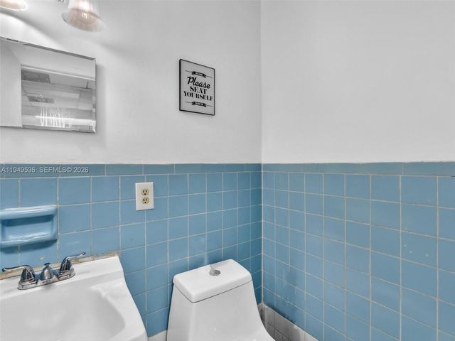 1451 W Flagler St, Miami, FL 33135