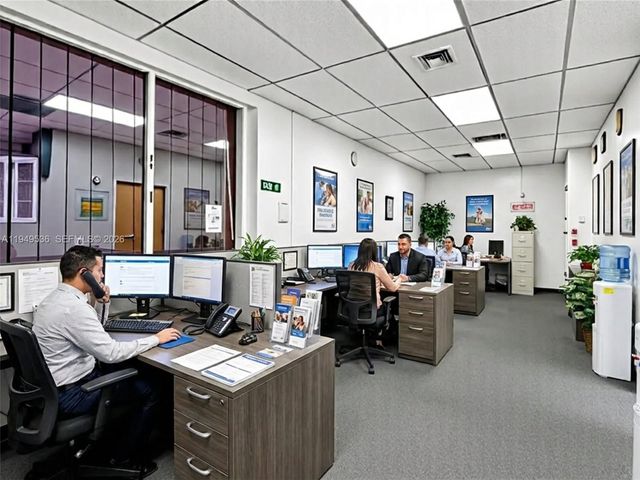 1451 W Flagler St, Miami, FL 33135