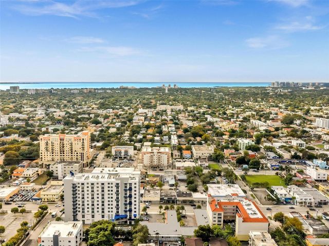 1451 W Flagler St, Miami, FL 33135