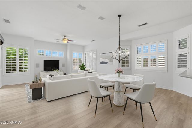 2695 E COUNTRY SHADOWS Court, Gilbert, AZ 85298