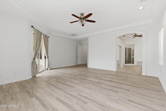 2695 E COUNTRY SHADOWS Court, Gilbert, AZ 85298
