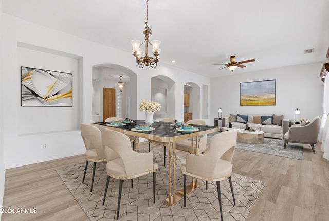 2695 E COUNTRY SHADOWS Court, Gilbert, AZ 85298