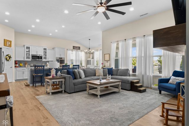 2084 Mobley Drive, Westfield, IN 46074