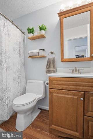 106 LAKEVIEW CT, Stephens City, VA 22655