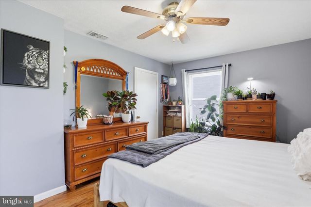 106 LAKEVIEW CT, Stephens City, VA 22655