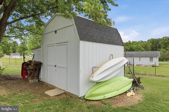 106 LAKEVIEW CT, Stephens City, VA 22655