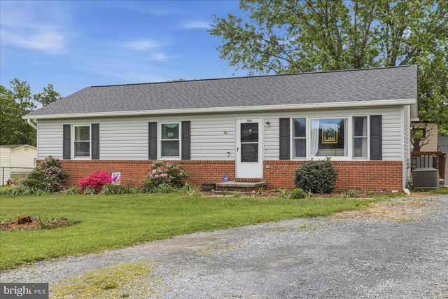 106 LAKEVIEW CT, Stephens City, VA 22655