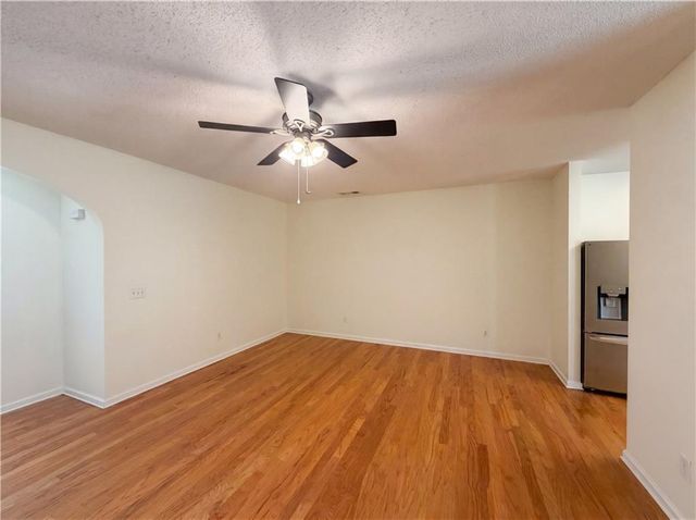 2350 Heritage Park Circle NW 24, Kennesaw, GA 30144